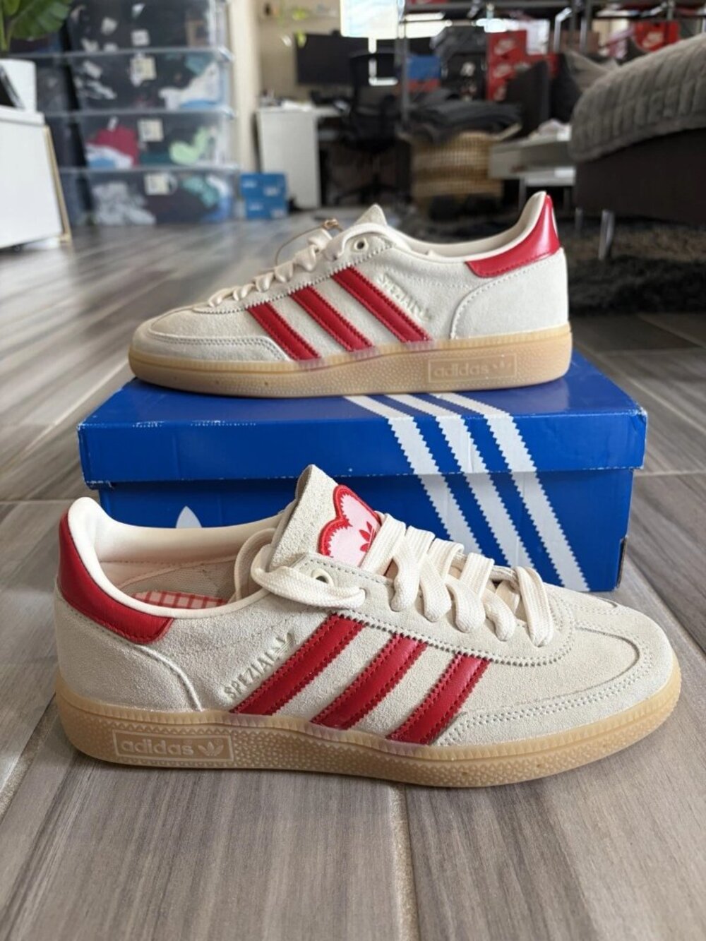Women's Adidas Handball Spezial SE Shoes - Cream Scarlet Pink Hearts KH9044